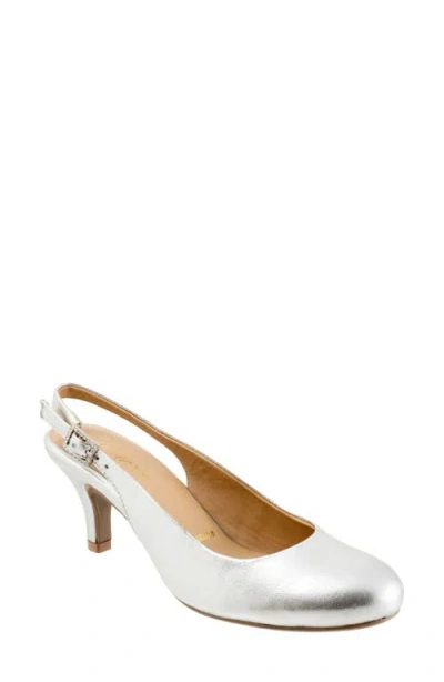 Trotters Lexi Slingback Pump In Silver