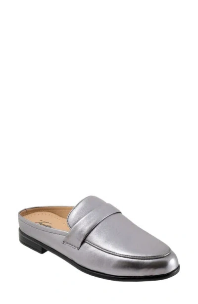 Trotters Lola Loafer Mule In Silver