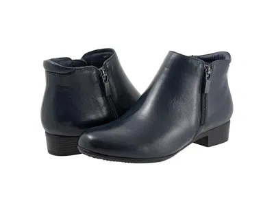 Trotters Major In Blue