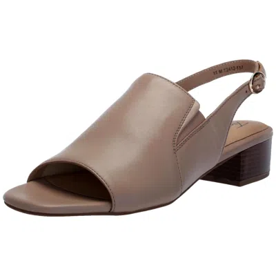 Trotters Nila Taupe T2412-117 Women's In Brown