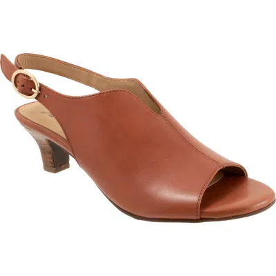 TROTTERS TROTTERS NORMA SLINGBACK SANDAL