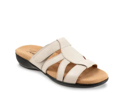 Trotters Ramona Sandal In Neutral