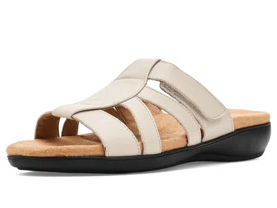 Trotters Ramona Sandals In Multi