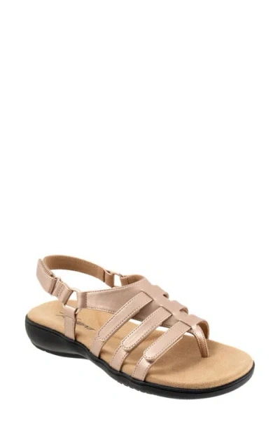 Trotters Ria Slingback Sandal In Champagne