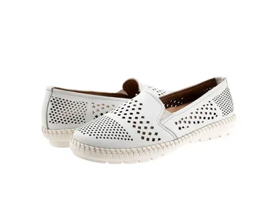 Trotters Royal In White