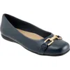 Trotters Wide Width Sadie Flat In Blue