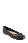 Trotters Sizzle Signature Flat In Black/black