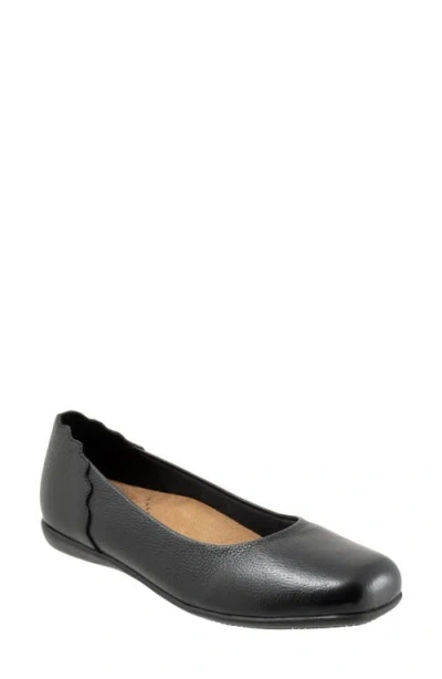 Trotters Sunny Flat In Black
