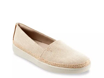 Trotters Wide Width Accent Espadrille Slipon In Neutral
