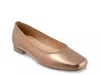 Trotters Wide Width Honor Flat In Nude