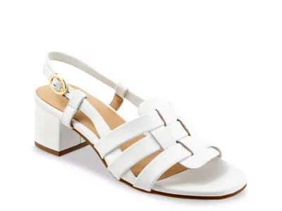 Trotters Wide Width Luna Sandal In White