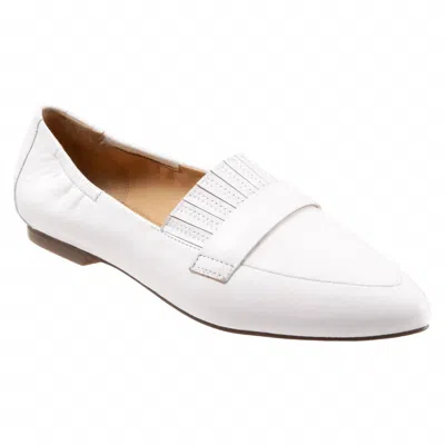Trotters Women's Emotion Leather Slip-on Shoes In White