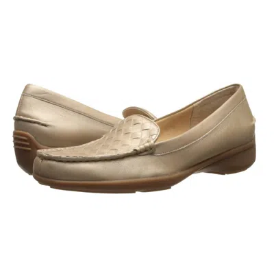 Trotters Women's Zane Woven Slip-on Loafer In Gold In Neutral