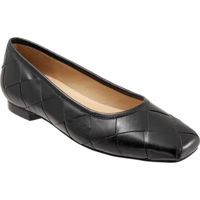Trotters Womens Leather Round Toe Flat Shoes In Black