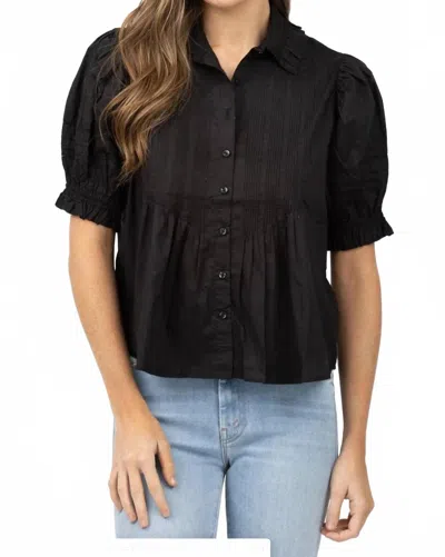 Trovata Jess Short Sleeve Top In Black