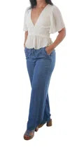 Trove Denim Wash Trousers In Blue In White