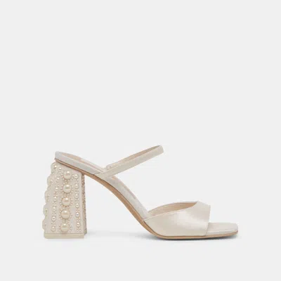 Trove Jemmy Pearl Heels Vanilla Silk - Re:vita In White