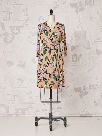 Trove Julian Silk Jersey Wrap Dress -  Vintage In Neutral