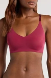 True & Co. True & Co The True Body Triangle Convertible Strap Bralette In Pink