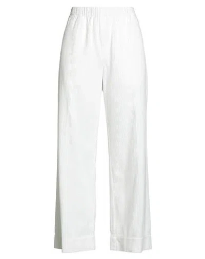 True Avenue Woman Pants Ivory Size 31 Cotton
