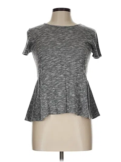 Pre-owned True Craft Short Sleeve Top Gray Keyhole Neckline Tops