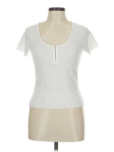 Pre-owned True Craft Short Sleeve Top Silver Keyhole Neckline Tops