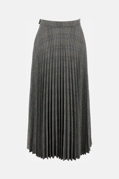 True Royal Pleated Skirt In Black