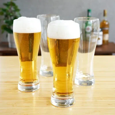 True Wheat Beer Glass In Clear