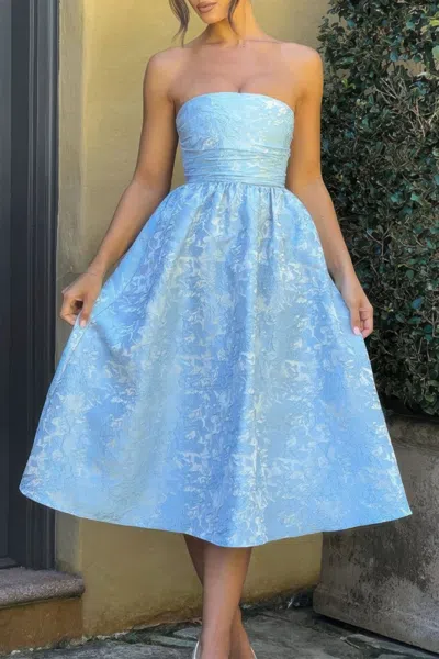 Truedames A Line Strapless Jacquard Satin Embroidery Dress In Blue