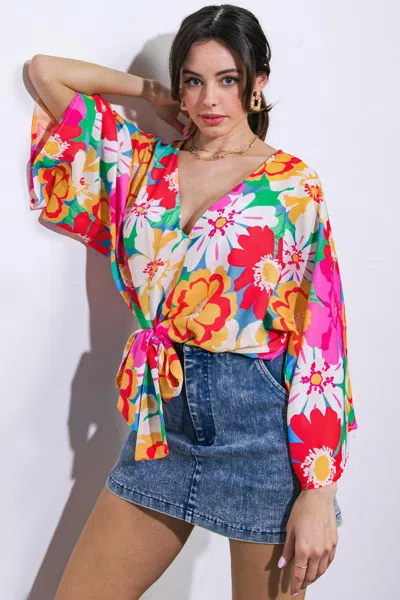 Truedames Absolutely Essential Woven Top In Blue