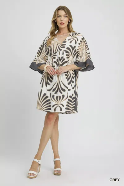 Truedames Abstract Print Kimono Sleeve Mini Dress In Gray