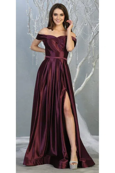 Truedames A-line Off The Shoulder Metallic Evening Gown In Burgundy