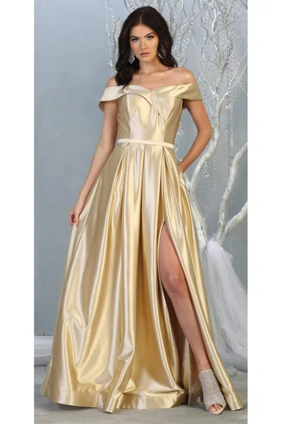 Truedames A-line Off The Shoulder Metallic Evening Gown In Gold