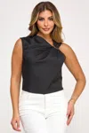 Truedames Asymmetrical Shoulder Top In Black