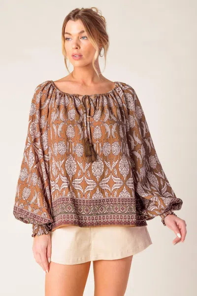 Truedames Be Alright Woven Top In Brown