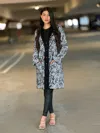 Truedames Big Button-down Long Sleeve Snake Print Cardigan In Black