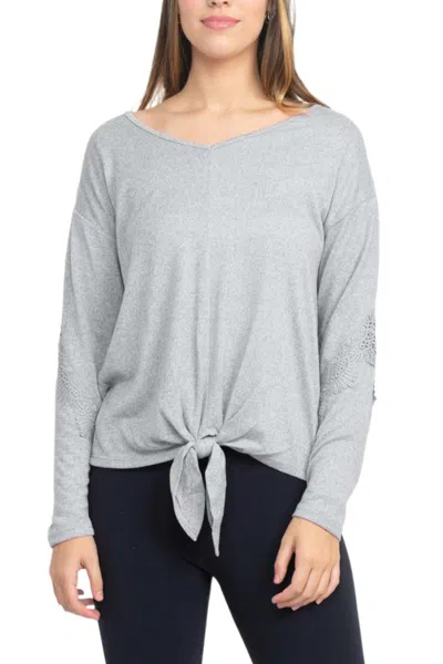 Truedames Boat Neck Long Sleeve Tie Front Hem Solid Knit Top In Gray
