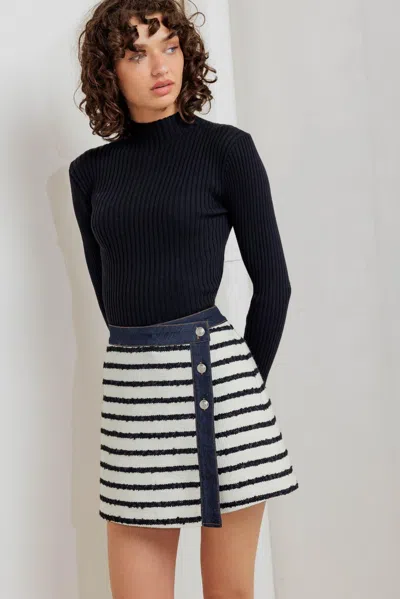 Truedames Bonjour Stripe Woven Skort In Blue
