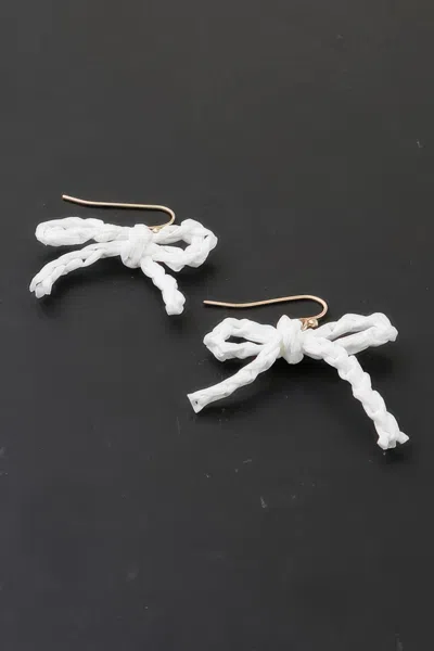 Truedames Braided Ribbon Stud Earrings In White