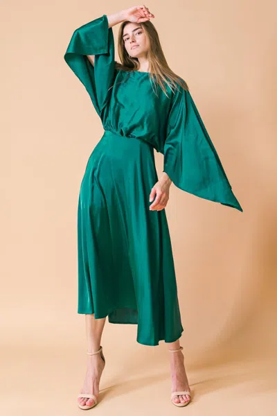 Truedames Caught Feelings Woven Midi Dress In Green
