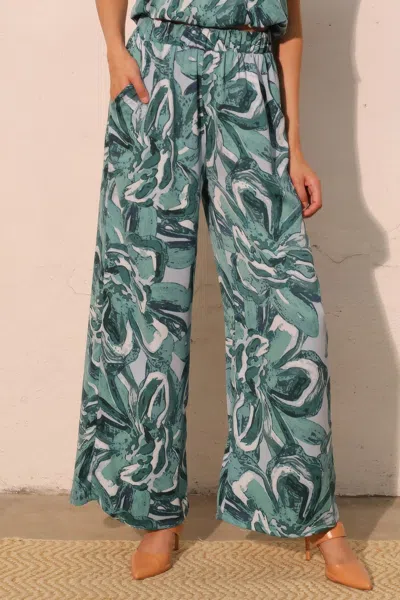 Truedames Chasing Petals Pocket Pants In Blue