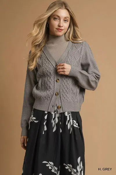 Truedames Chunky Cable Knit V-neck Button-up Cardigan In Gray