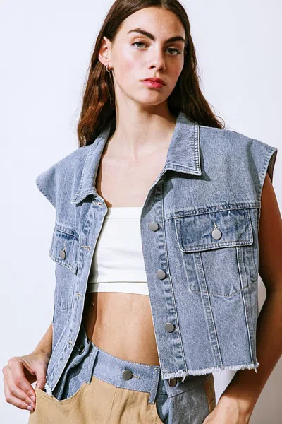 Truedames Claim To Fame Denim Vest In Blue