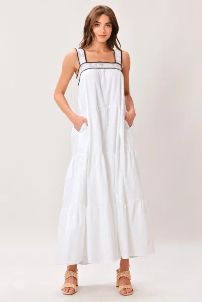 Truedames Cloud Line Woven Maxi Dress In White