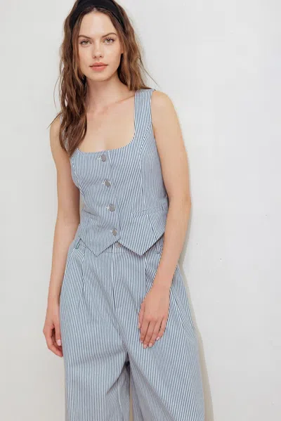 Truedames Coastal Chic Woven Vest In Blue