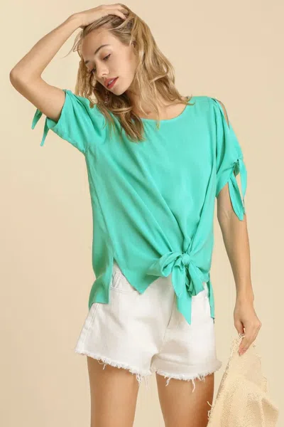 Truedames Cold Shoulder Short Sleeve Round Neck Top With Side Slits And Tie-able Knot Details In Green