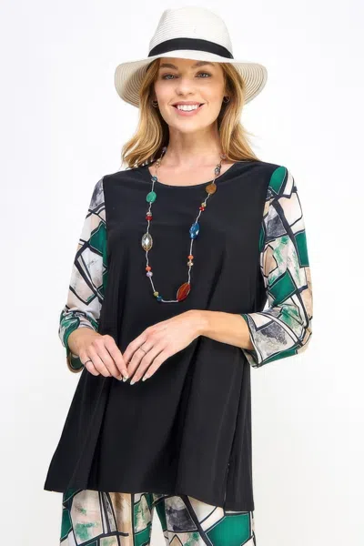 Truedames Colorblock Round Neck Top In Green