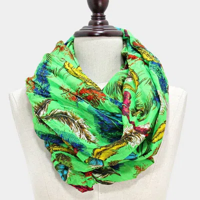 Truedames Colorful Feather Print Infinity Scarf In Green