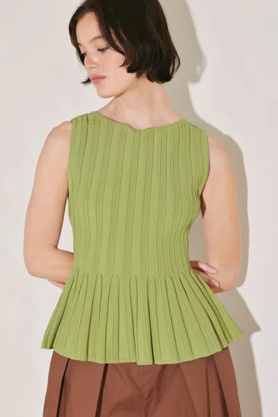 Truedames Cool Nature Era Sweater Knit Top In Green