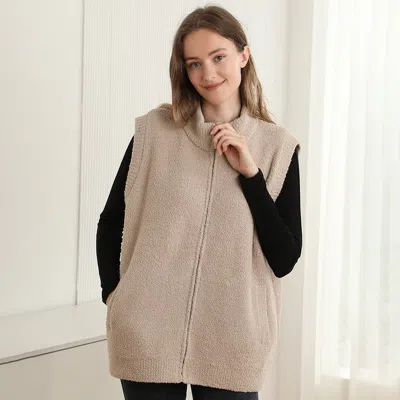 Truedames Cozy Solid Oversized Zipper Front Pocket Sweater Vest In Neutral